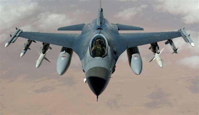 F-16 Fighting Falcon (ảnh wikipedia)
